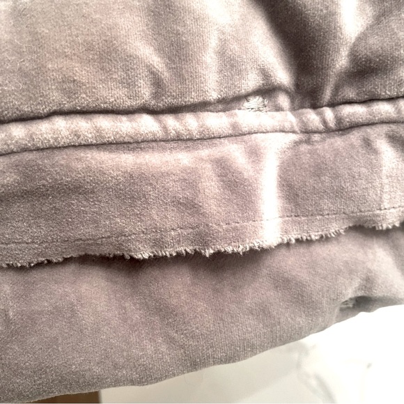 Pottery Barn Velvet Tufted
Quilted Euro 2/Shams  Dark Smoke Gray - Picture 12 of 12